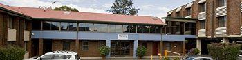 175 Westmead Motel 4*