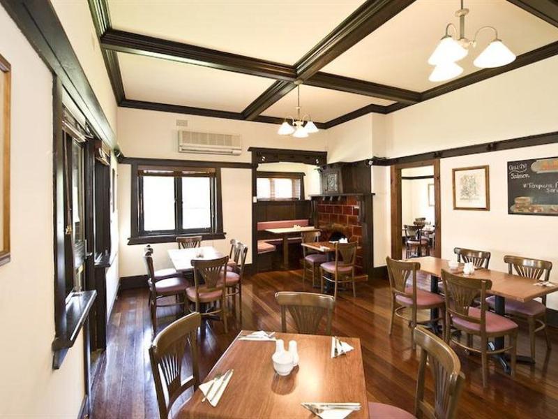 175 Westmead Motel 4*