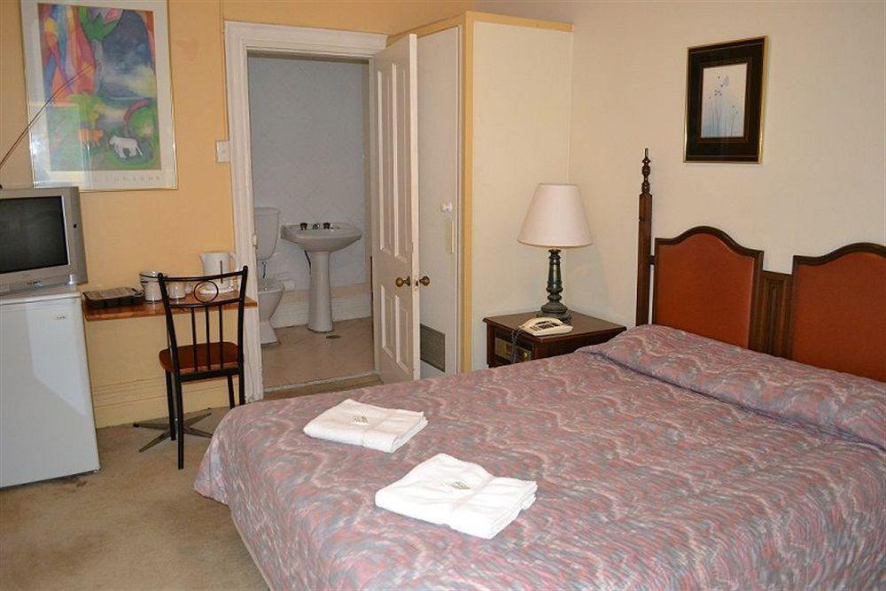 Manly Waves Motel 2*