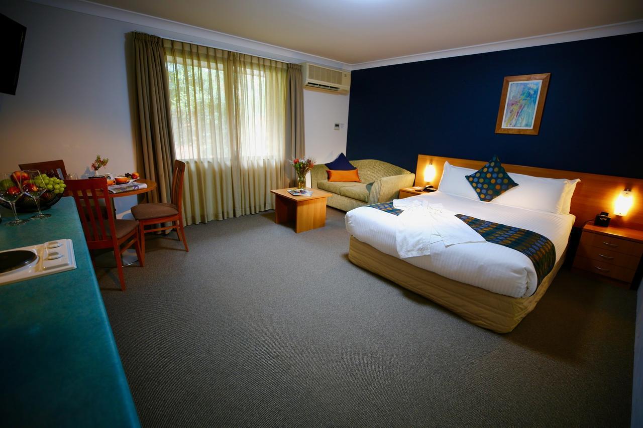 175 Westmead Motel