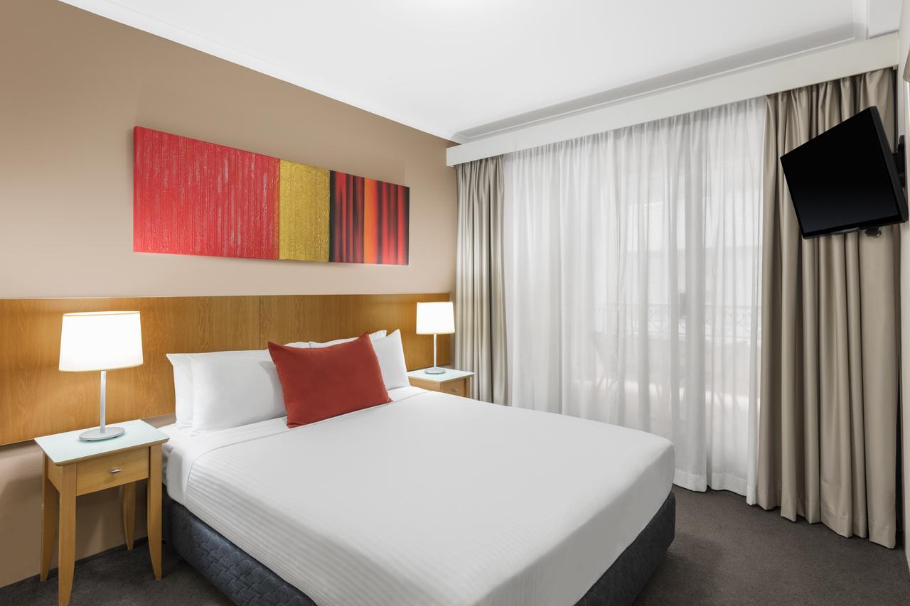 Adina Serviced Martin Place Aparthotel 4*