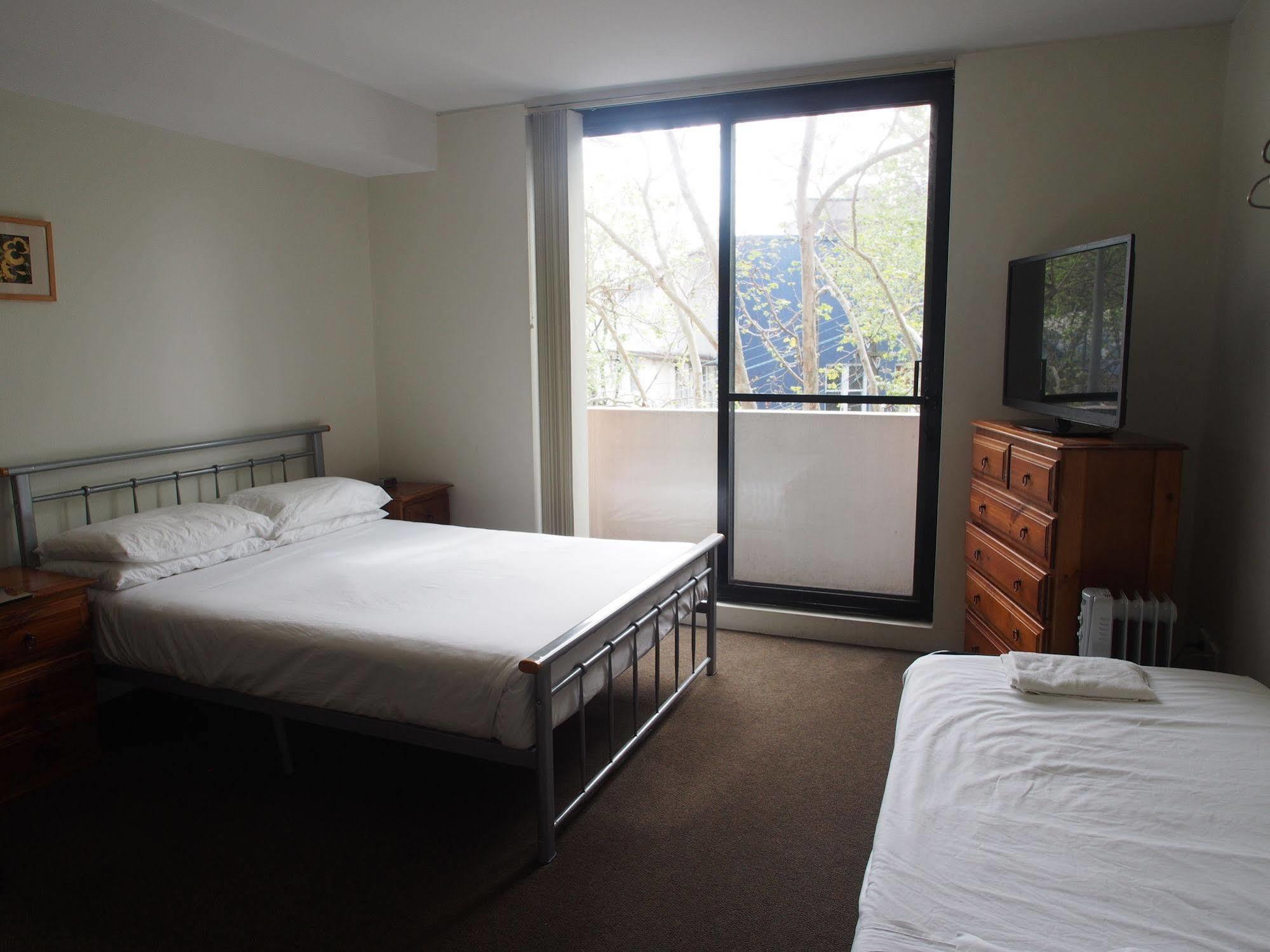 Atelier Serviced Aparthotel 4*