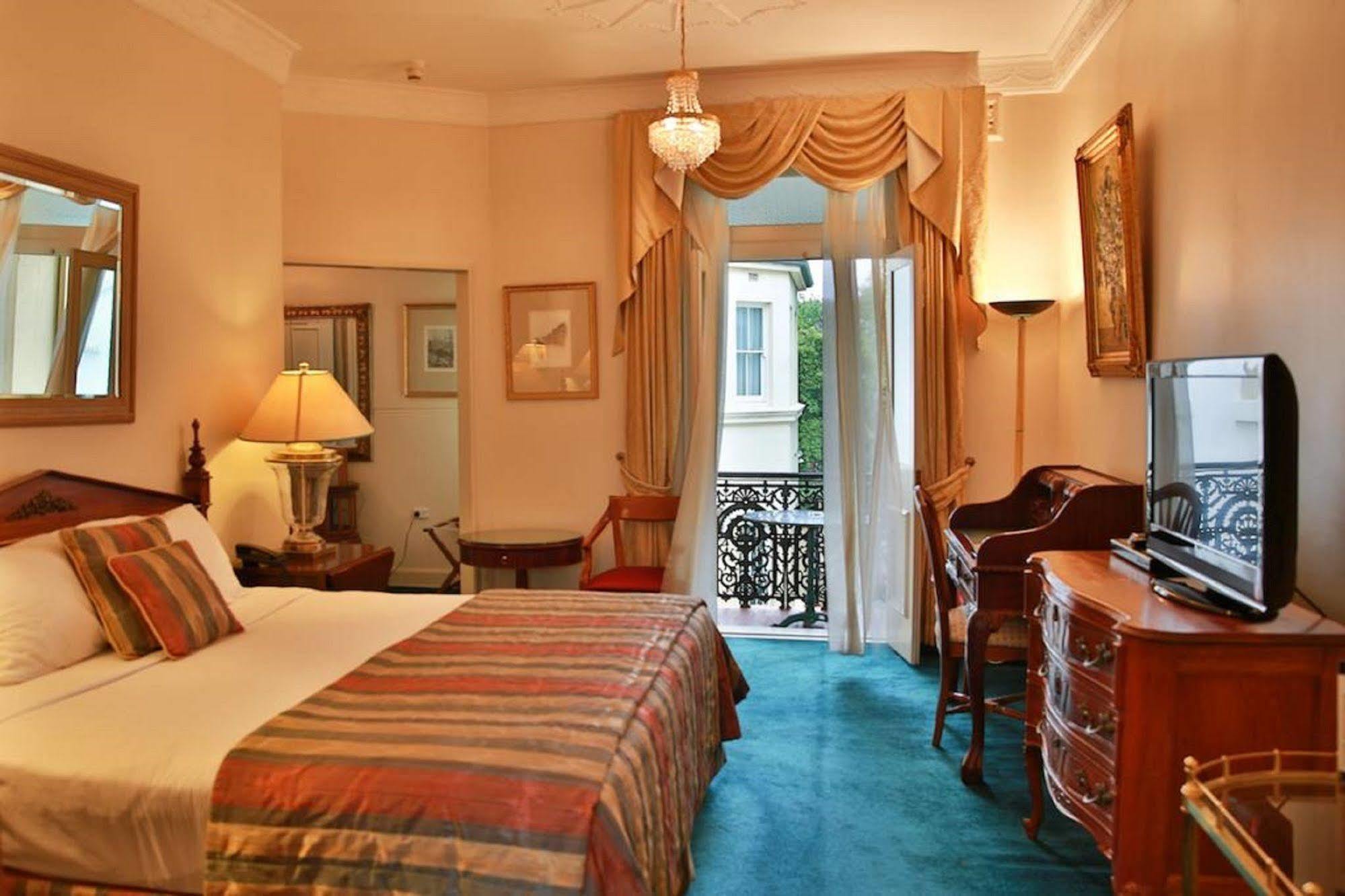Manor Boutique 4*