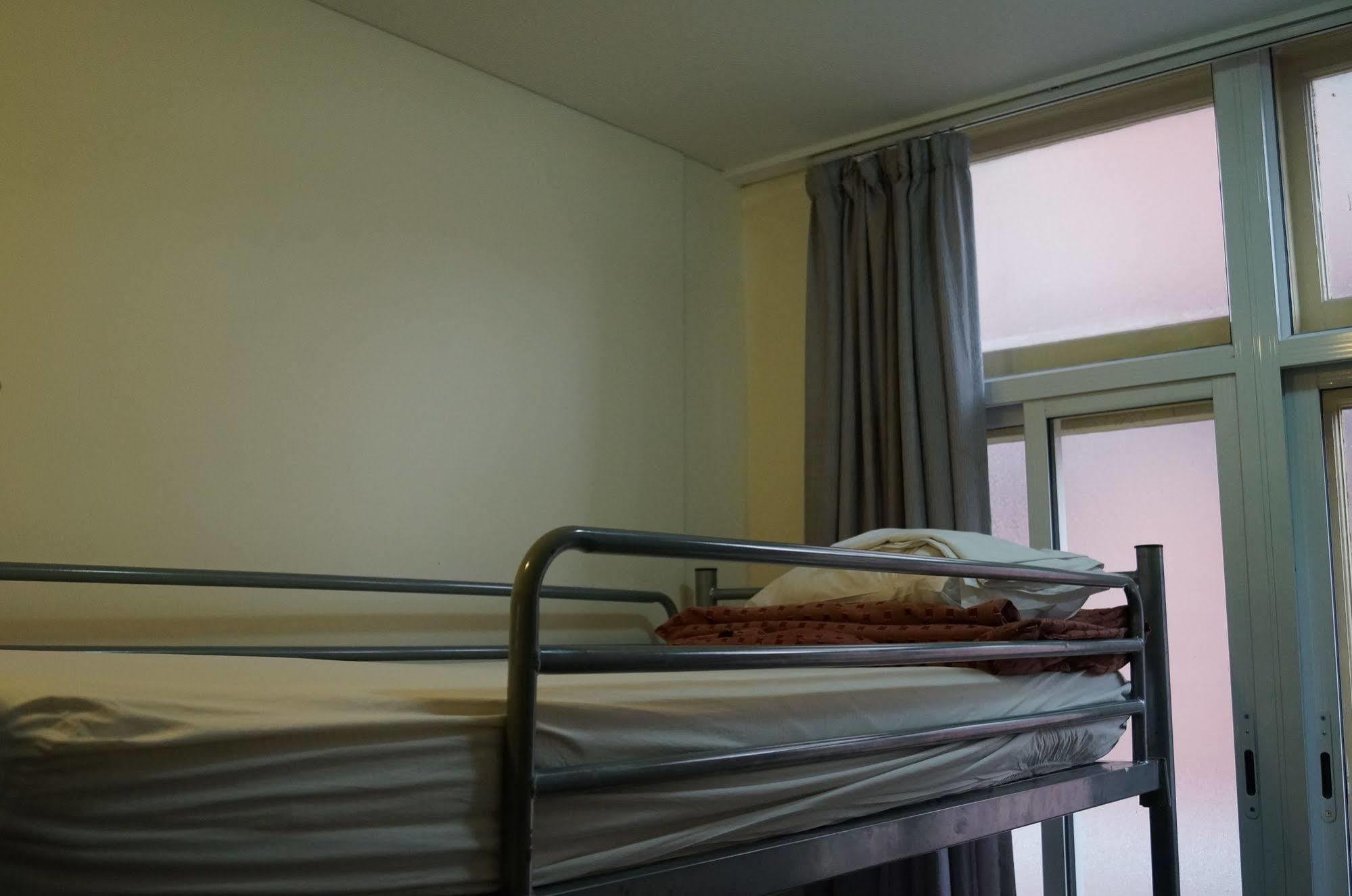 Hostel 790 On George Backpackers *