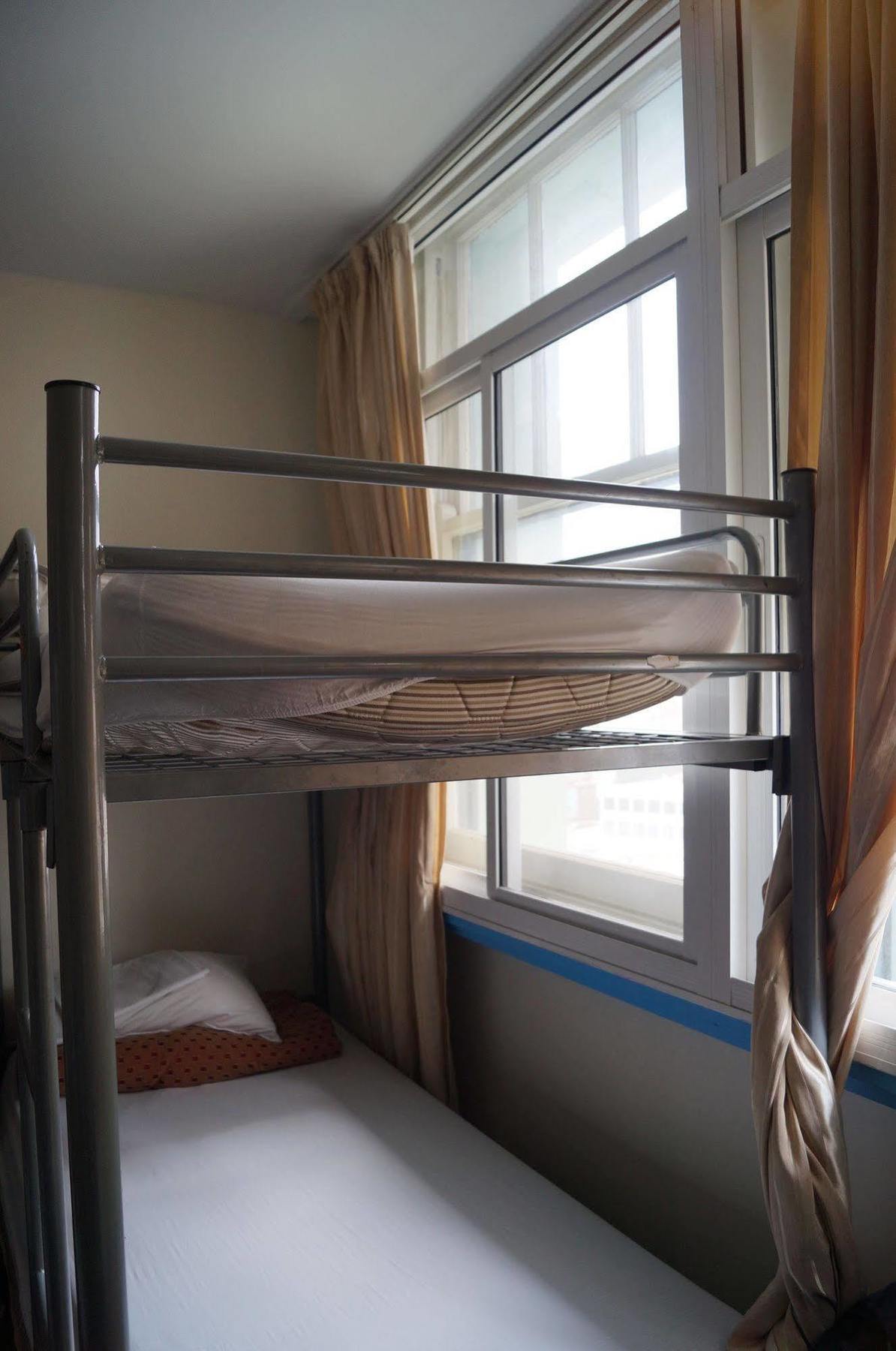 Hostel 790 On George Backpackers