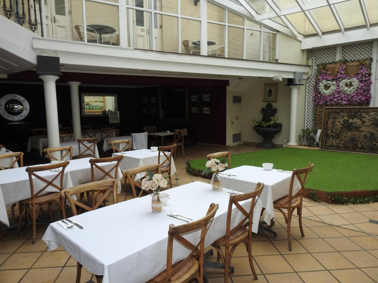 Manor Boutique Hotel