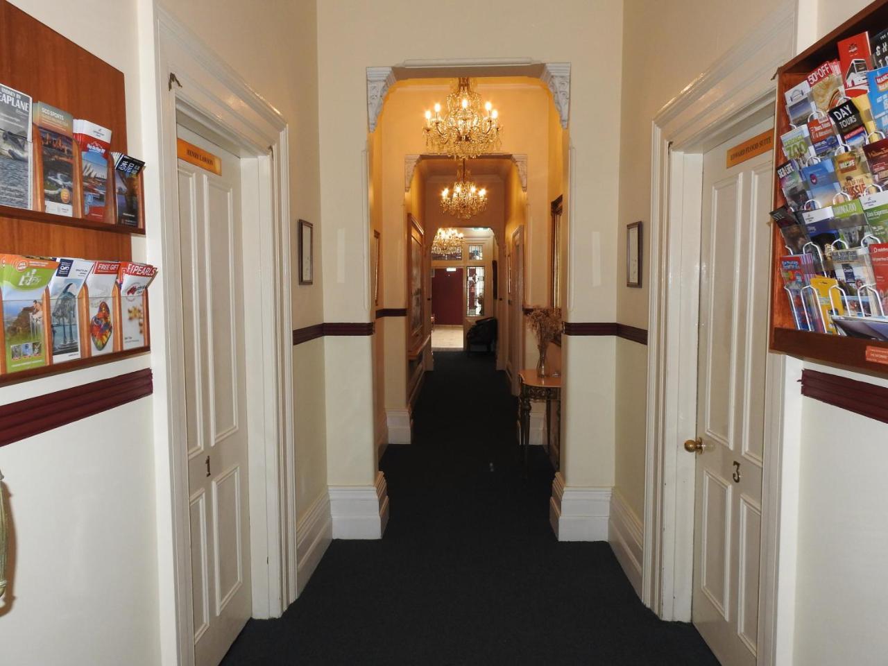 Manor Boutique Hotel