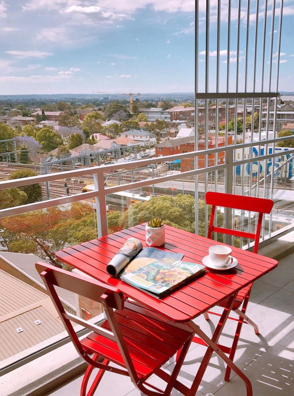 Apartment Ashfield Modern