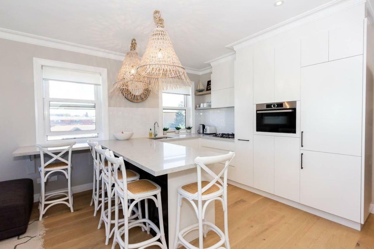 Apartamento Bondi Breeze-hosted By:l'abode Sidney