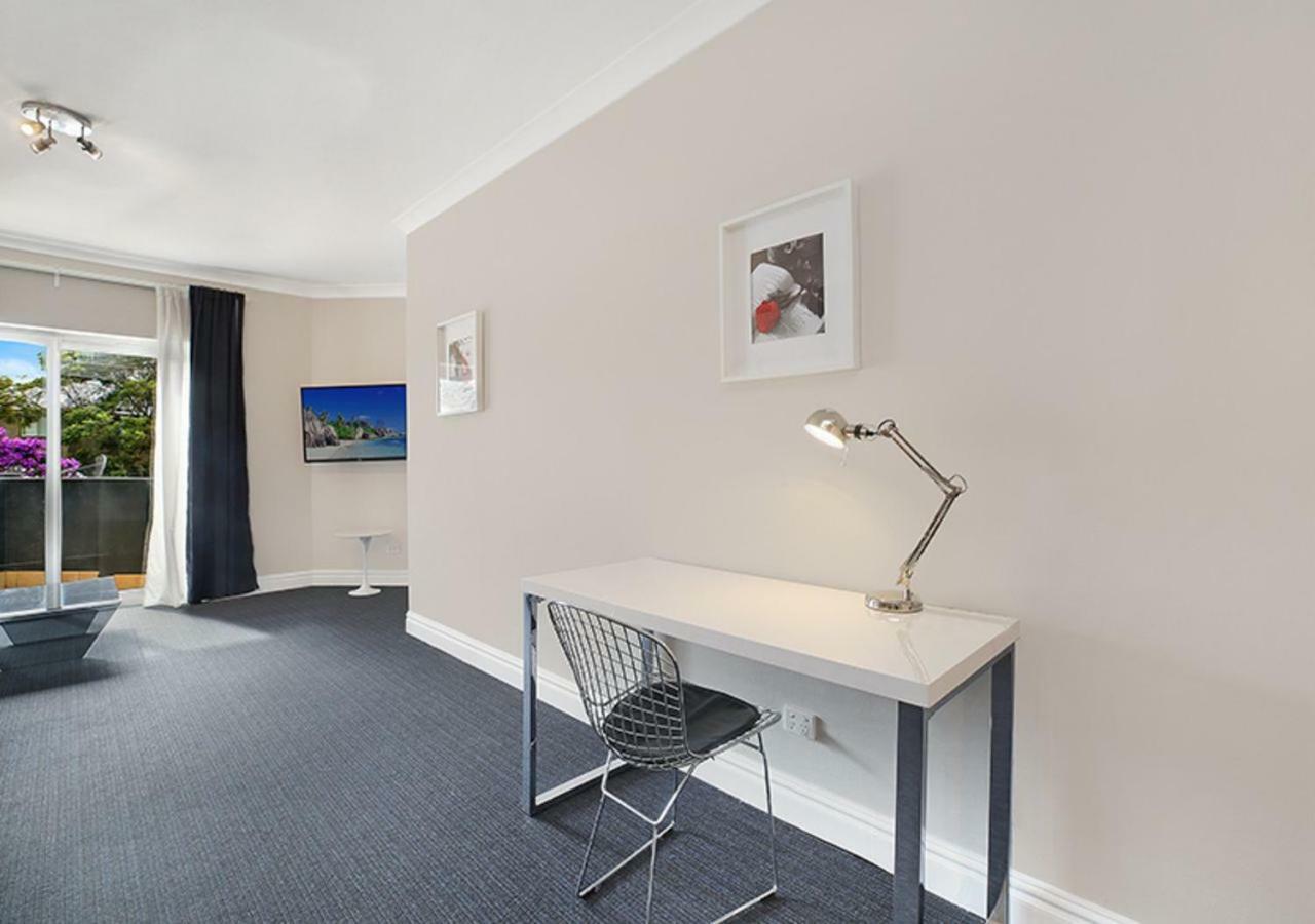 Apartment Airport