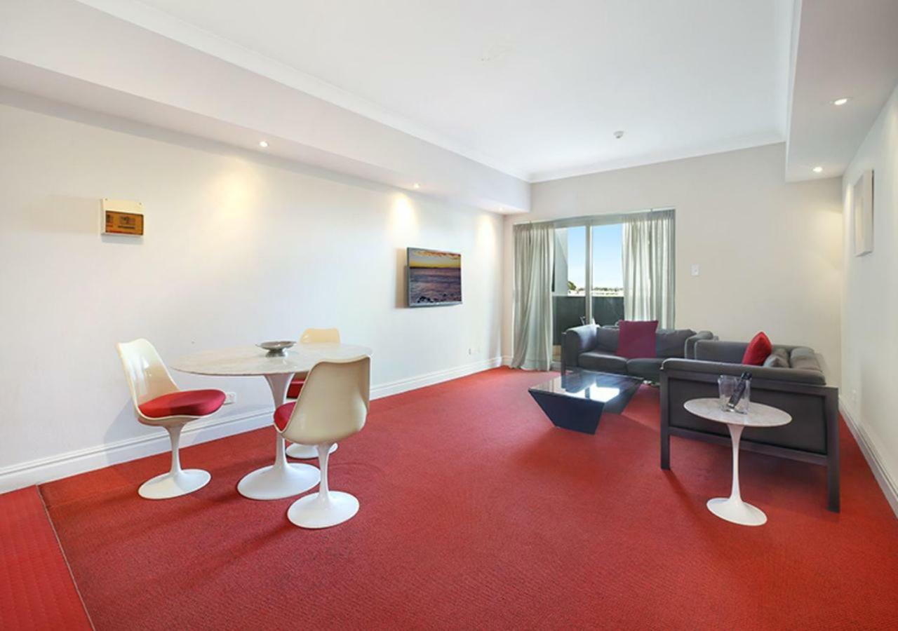 Apartment Airport