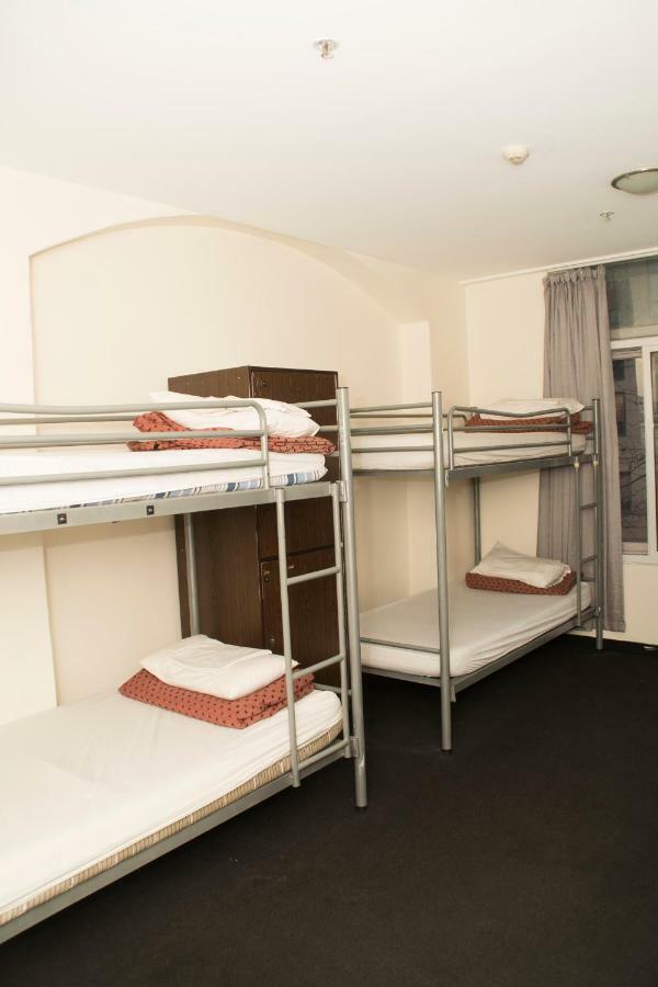 Hostel 790 On George Backpackers