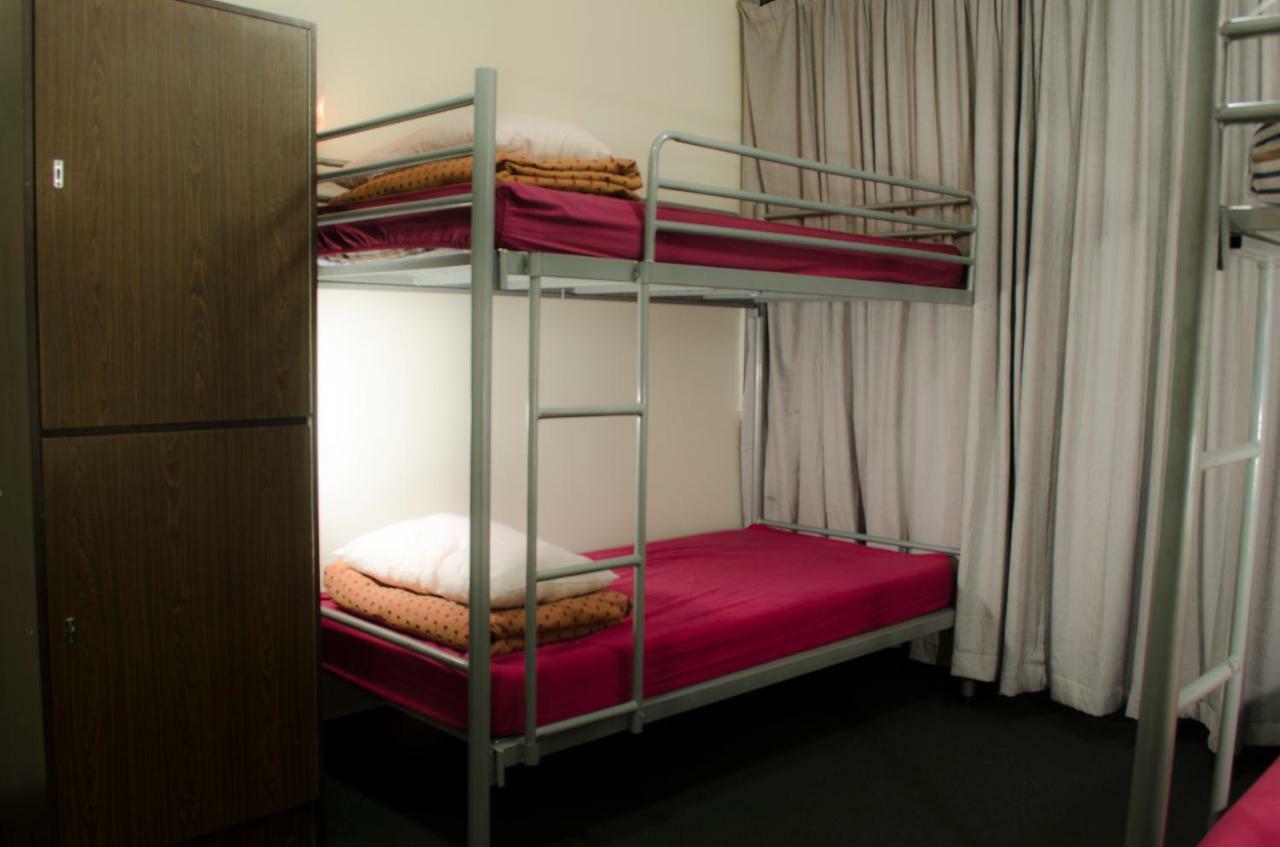 790 On George Backpackers *