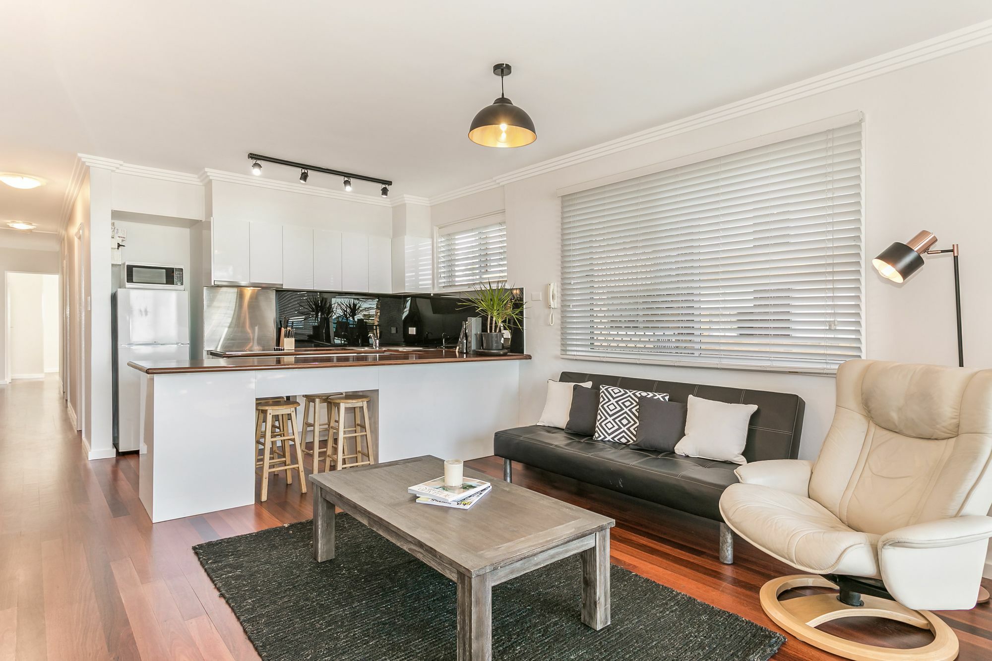 Beachfront On Golden Mile Sydney