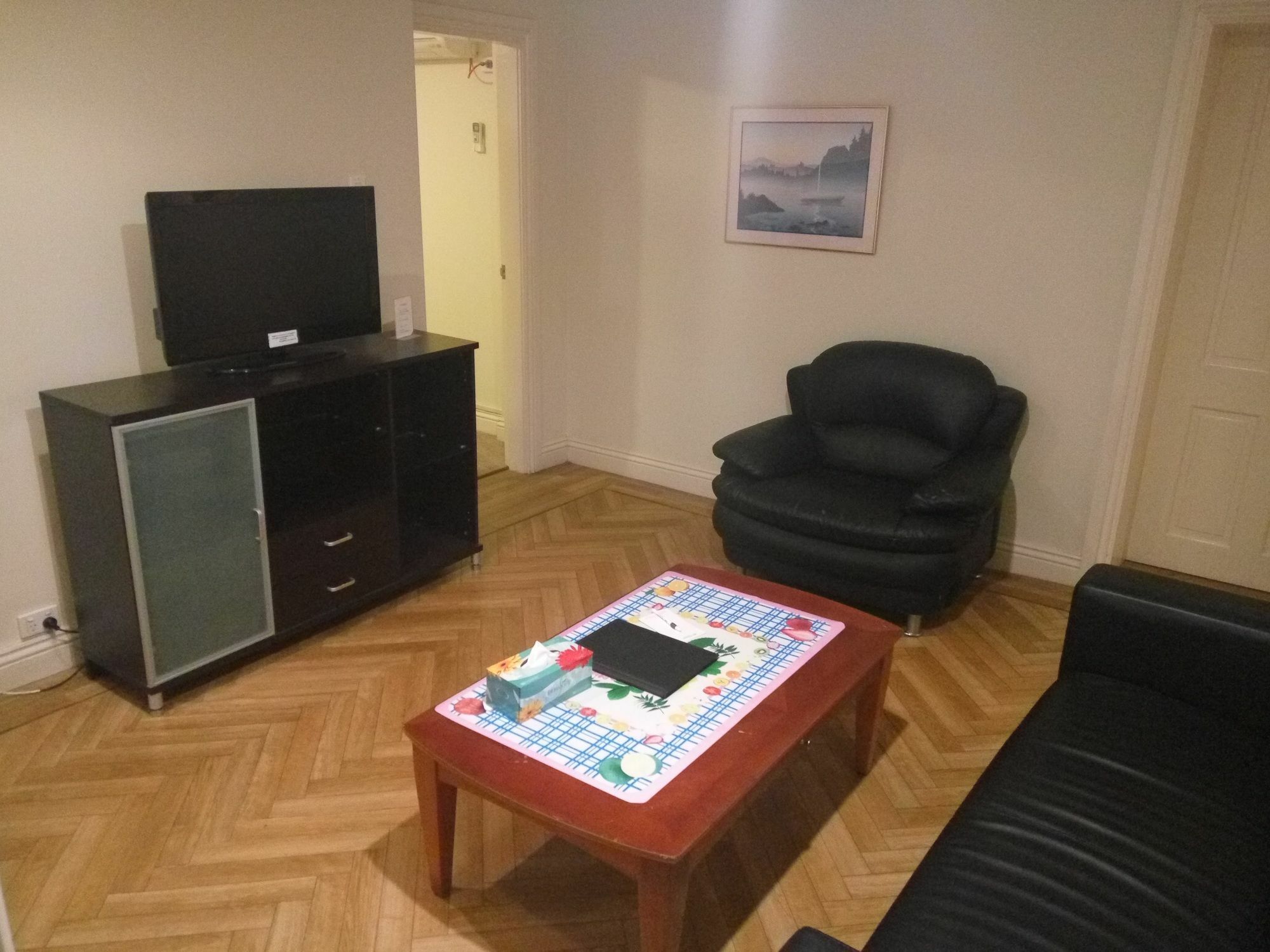 Twin Towers Hotel 4*