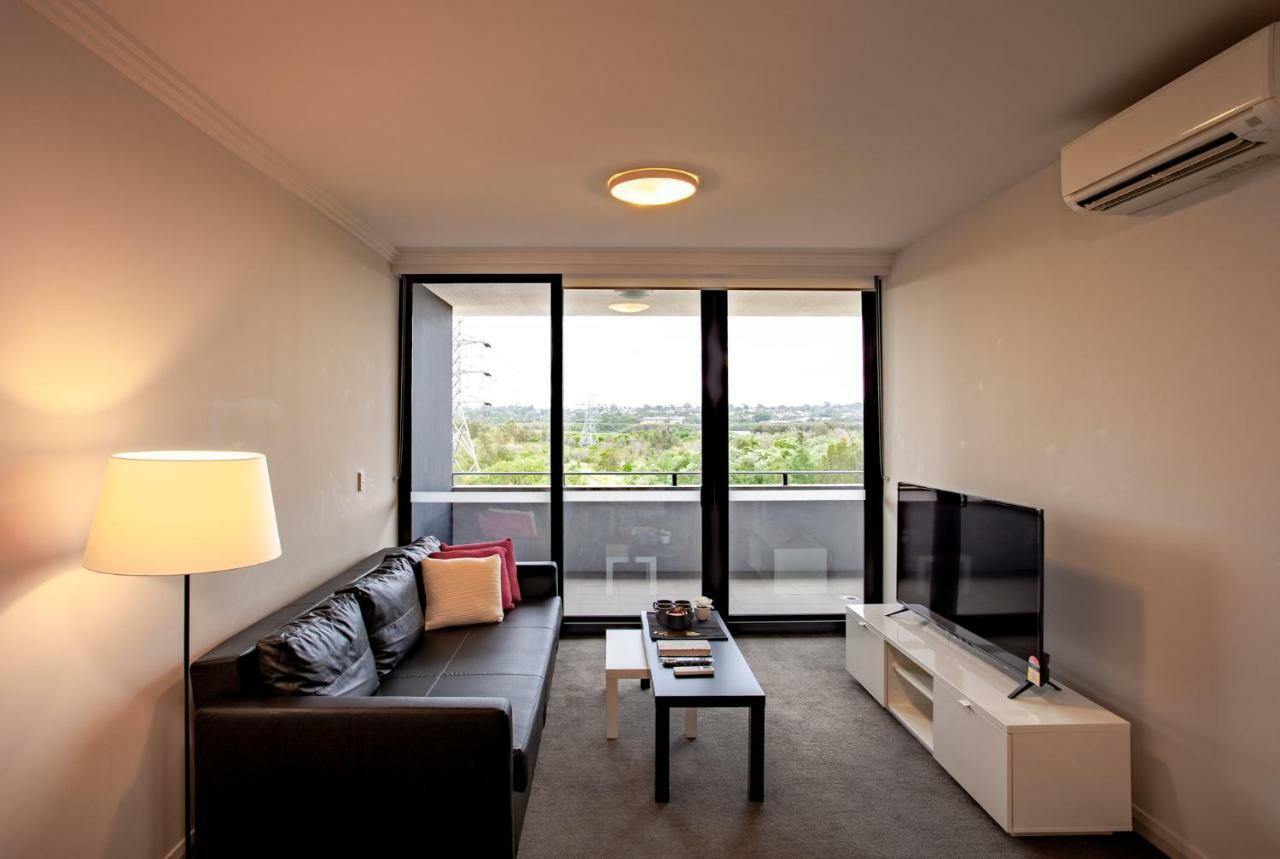 Hoama Properties At Wentworth Point Apartment Sydney