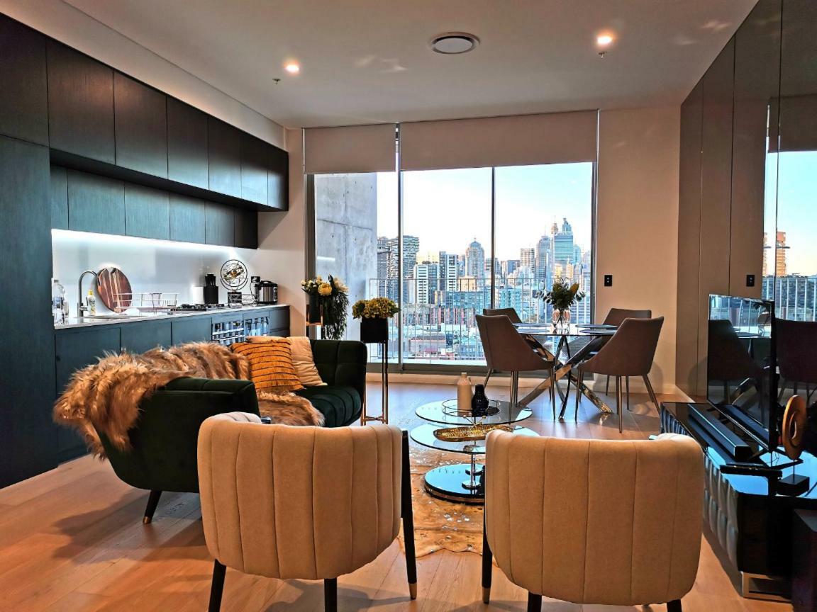 Redfern Apt With Great View Sydney