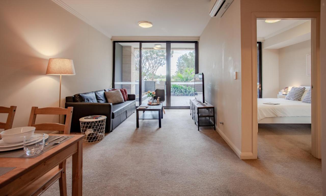 Hoama Properties At Wentworth Point Apartment Sydney