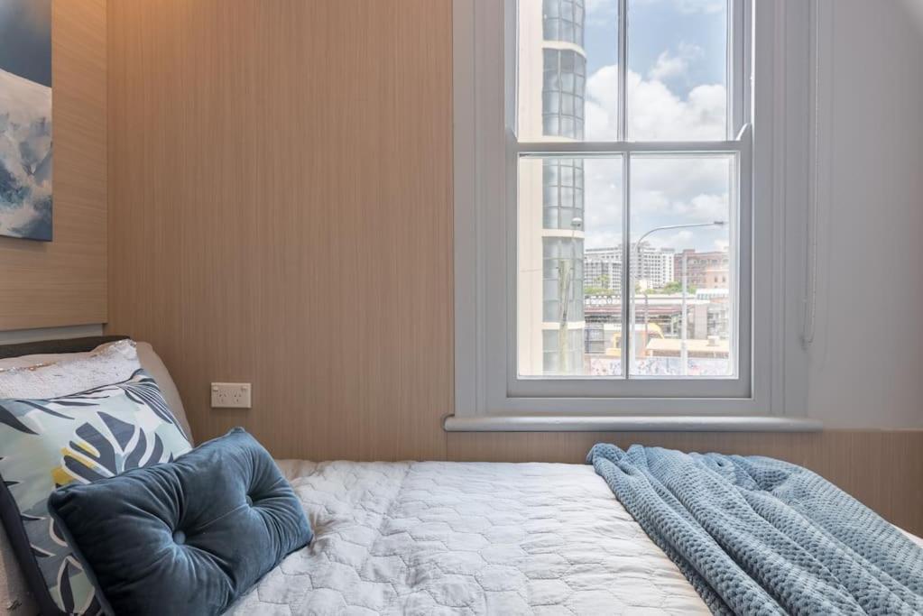 2 Private Double Bed In Cbd Near Train Uts Darlinghar&icc&c Hinatown