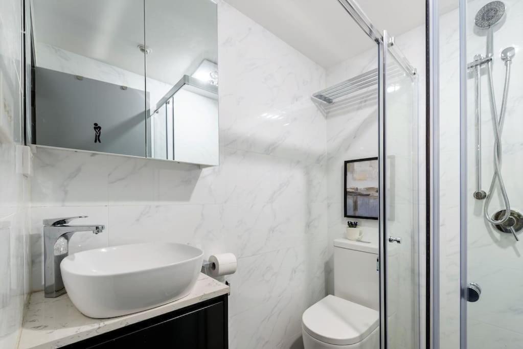 2 Private Double Bed In Cbd Near Train Uts Darlinghar&icc&c Hinatown * Sydney