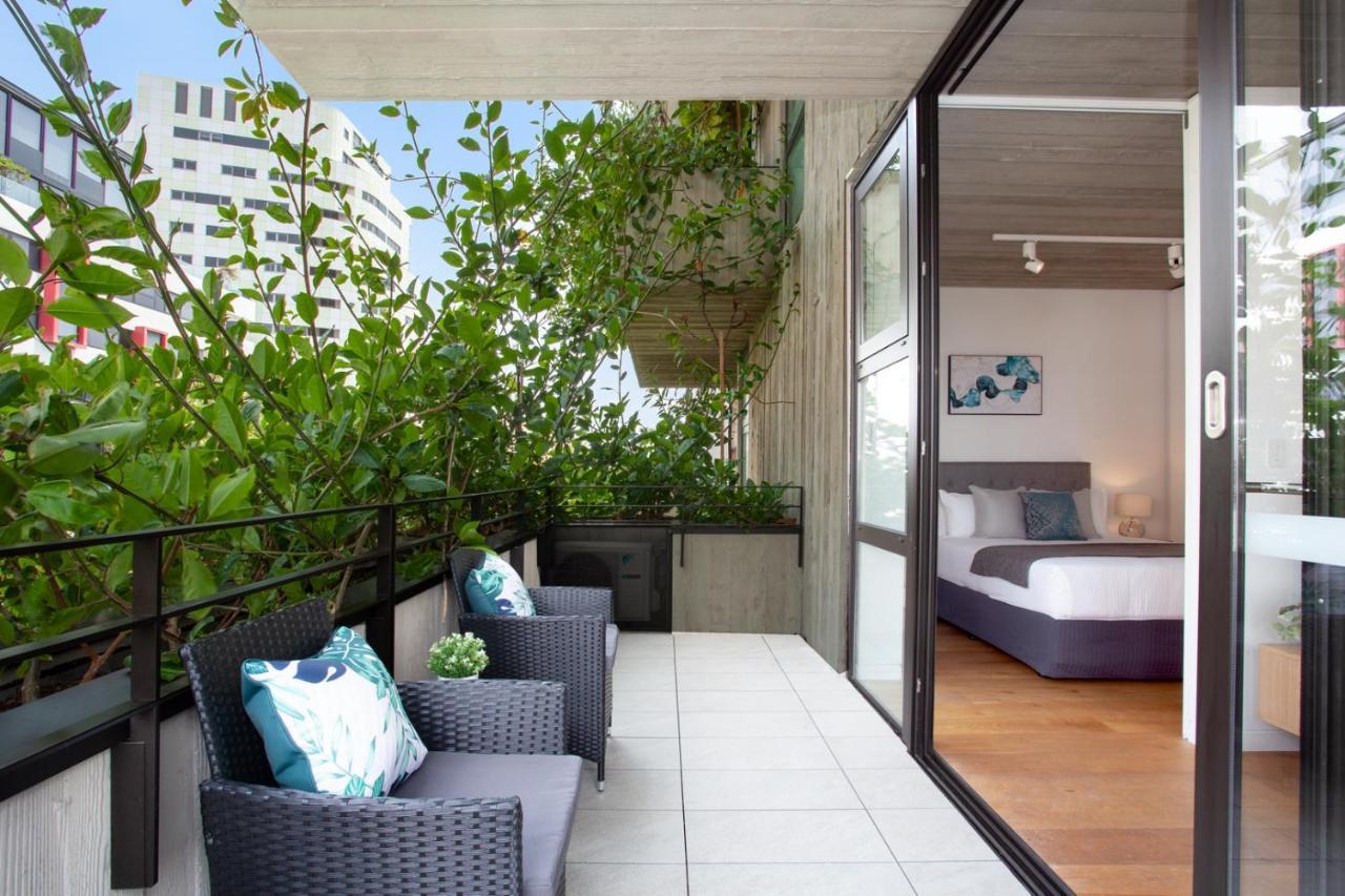 Short Lane By Urban Rest Apartment