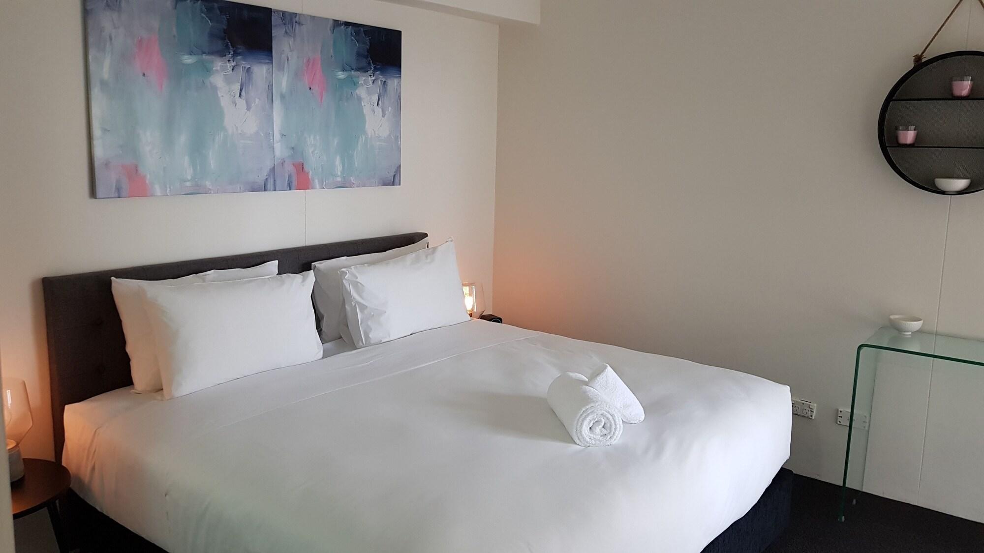 Apartment Liv Arena Darling Harbour