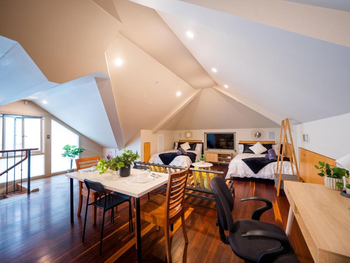 Apartment Quiet Private Studio In Strathfield With Kitchenette And Private Bathroom 3min To Station Sleeps 6