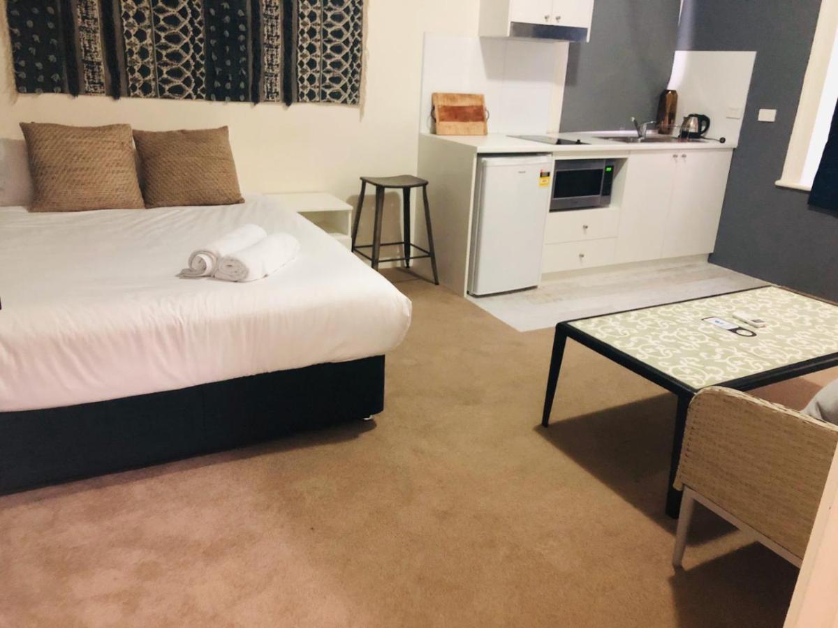 Aparthotel Astoria Space Pop Up 3*