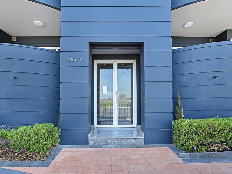 Apartment Airport